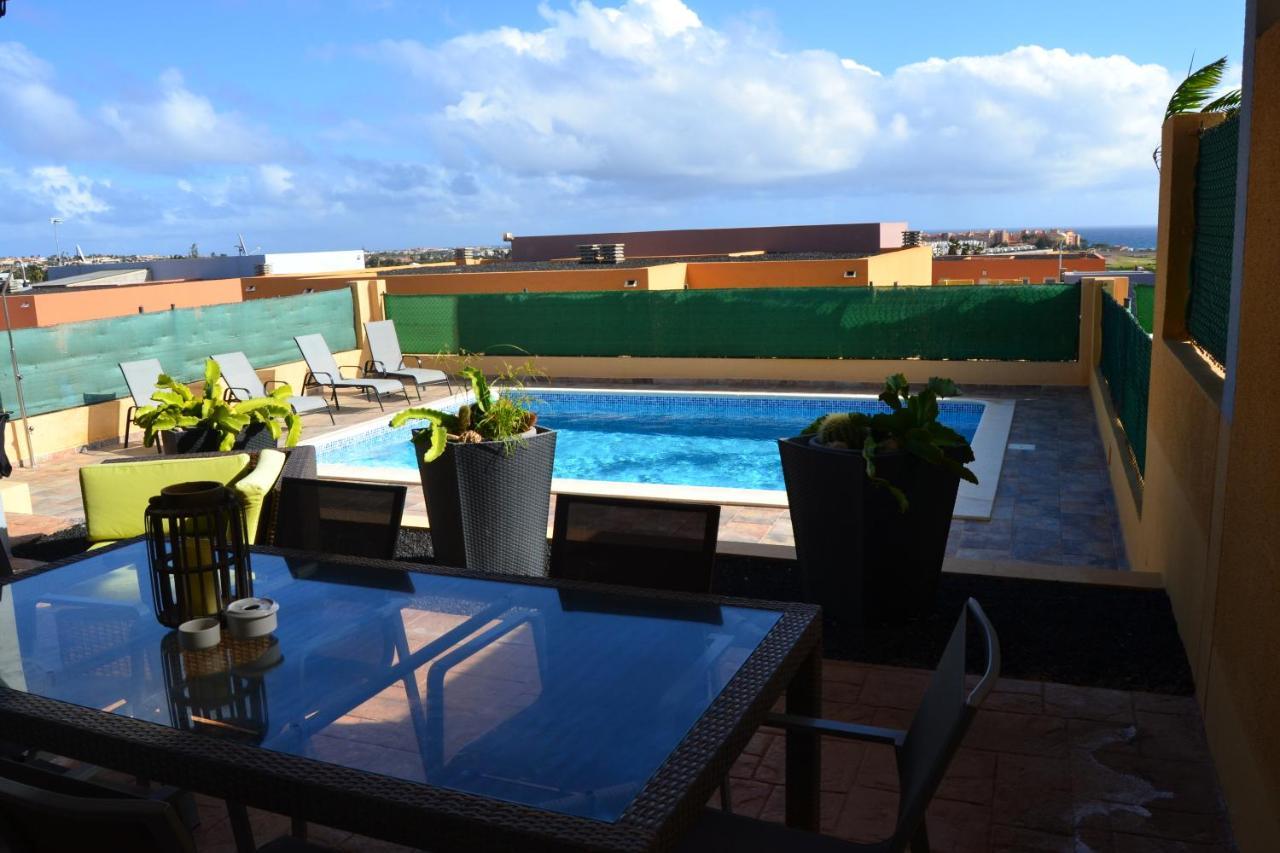 Golf Las Salinas Villa Carlotta With Private Heated Pool With Additional Cost Caleta De Fuste Luaran gambar